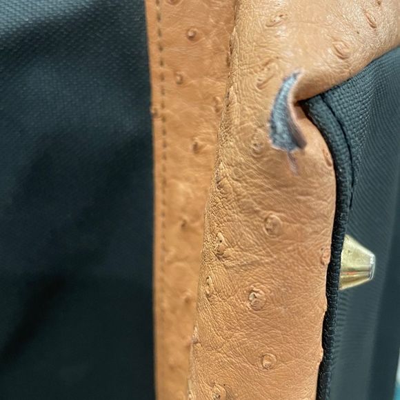 Elizabeth Arden Vegan Ostrich Shoulder Satchel Travel Bag - Picture 12 of 13